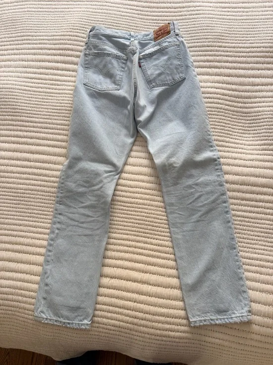 Levi's 501 Jeans - Picture 4 of 4